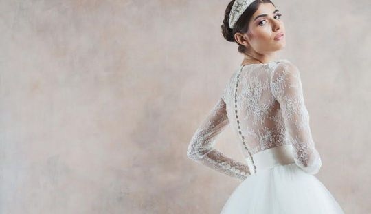 Alegerea decoratiilor de par pentru viitoarele mirese