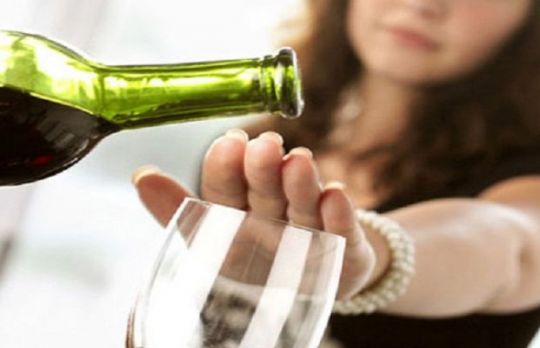 Cum sa eviti acetaldehida din bauturile alcoolice