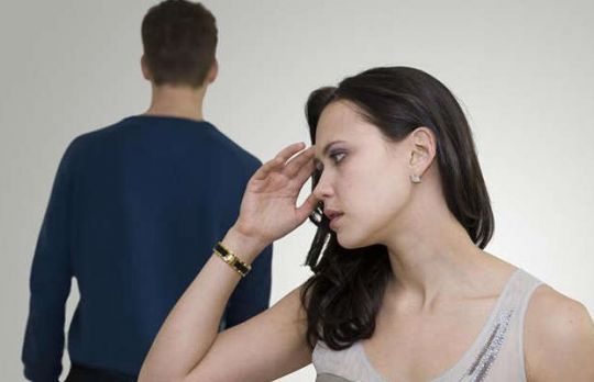 Barbatul tau te ignora? Iata care ar putea fi motivele