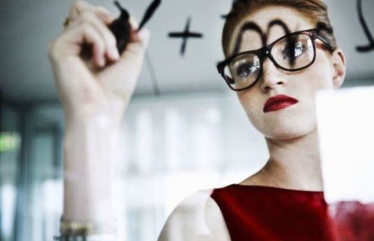 Ce este o femeie alfa si cum s-o recunosti