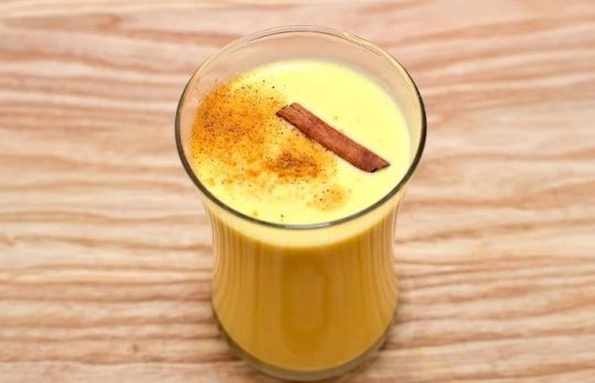 Cum sa faci lichior de oua - eggnog. Cele mai cunoscute retete