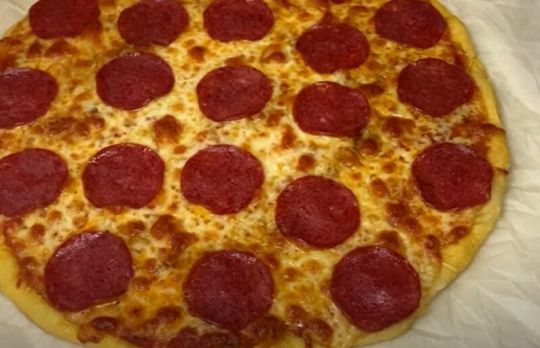 Cum sa faci pizza Pepperoni