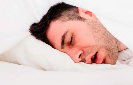 Dormi mai mult de 8 ore pe noapte? Poti intampina aceste probleme