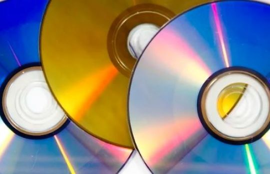 Cum sa depistezi DVD-urile false