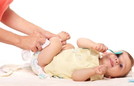 Cum sa schimbi scutece